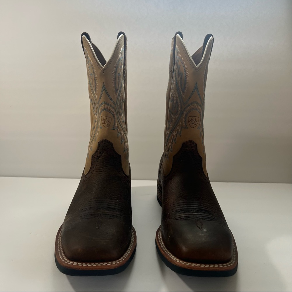 Ariat Men's Brown & Tan Western Cowboy Boots - Classic Pull-On Style - Picture 3 of 11